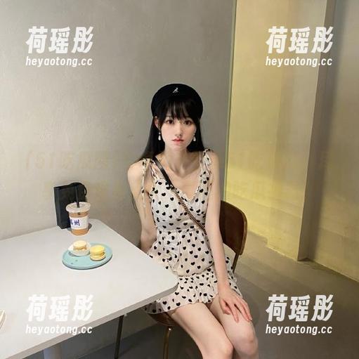 安卓用户登录51吃瓜网，尽享免费观看美女，真正的吃瓜神器！