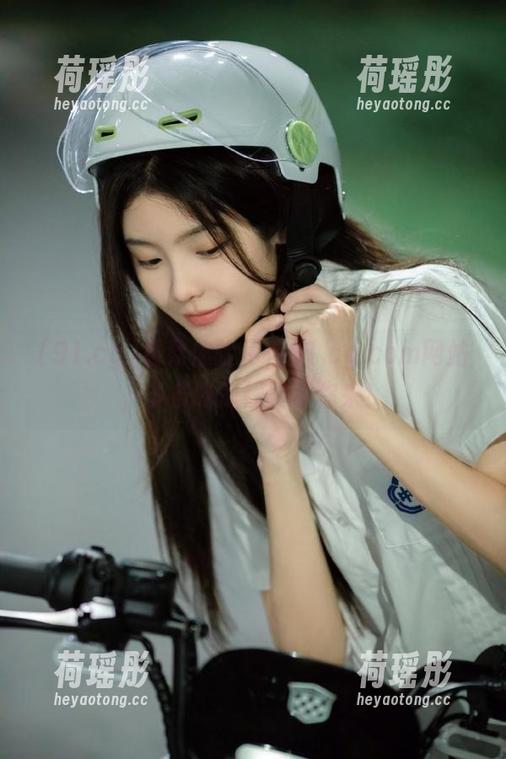 91.cg 极致体验尽在91.cg.com网站,多条吃瓜线路等你来!