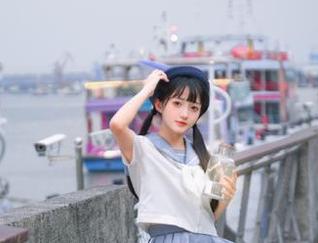 在91.cg.com网站少女们畅享特别的吃瓜快乐