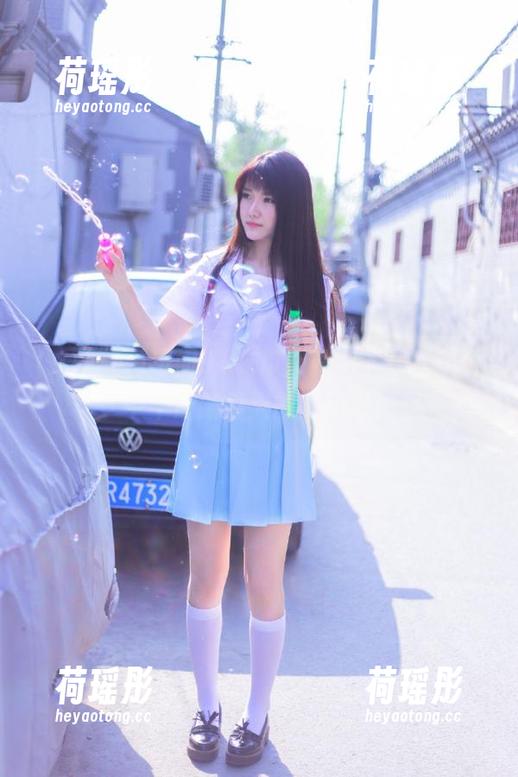 91吃瓜 访问91吃瓜网站,下载后获取中午最新最火的瓜动态!
