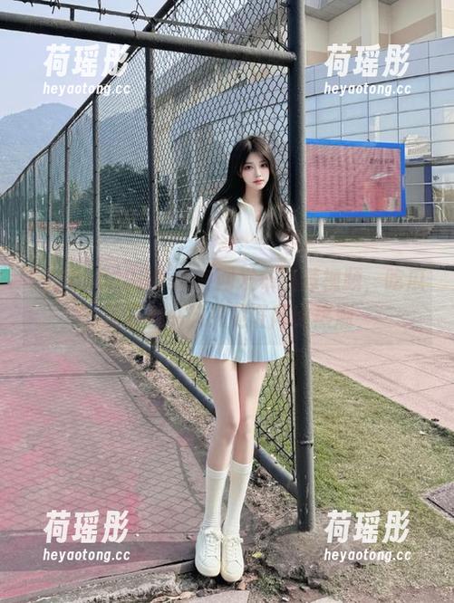 998su官网发布热辣视频，吃瓜爱好者一起来见证网络热潮