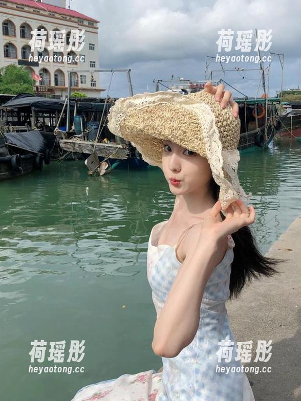最新hlw独家报道：娱乐圈那些不可思议的吃瓜故事