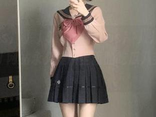 https://51cg.fun/网站永久提供全面的吃瓜八卦和内幕