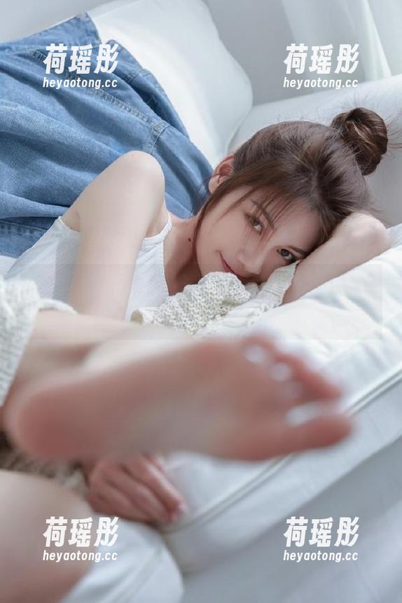 如何通过iOS设备访问zztt333链接获取最新吃瓜资讯