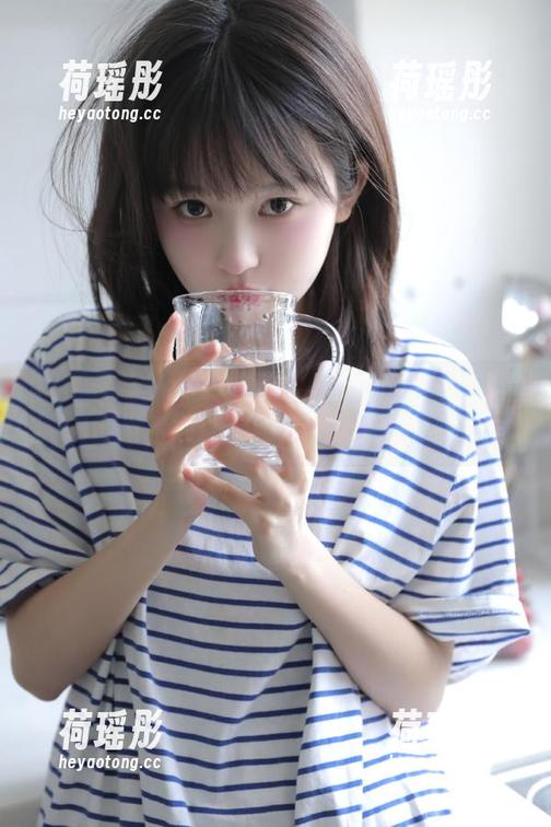 妹子独家分享冲哥黑料精选传送门地址，让你轻松吃瓜不落伍