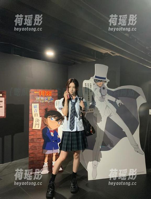 女生聚集最新吃瓜爆料网站，观看热门新闻更新从不停歇