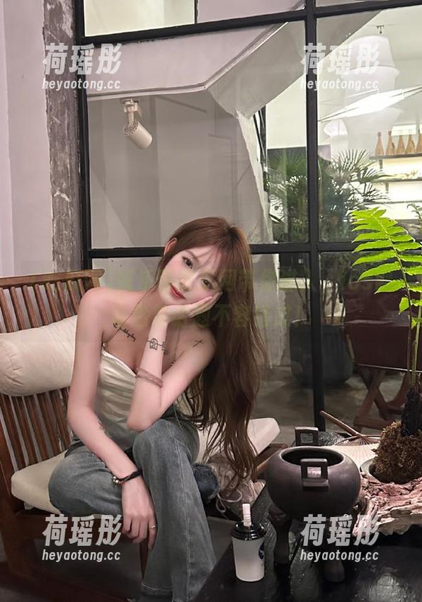 娱乐圈吃瓜网带你进入，ios观看热辣话题不容错过！
