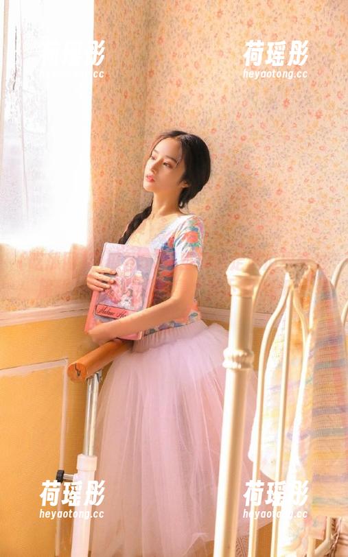 吃瓜网51入口带你走进瓜界奇妙旅程，链接娱乐盛宴，快下载APP！