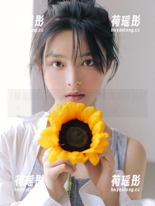 如何快速访问明星黑料网站网页入口指南