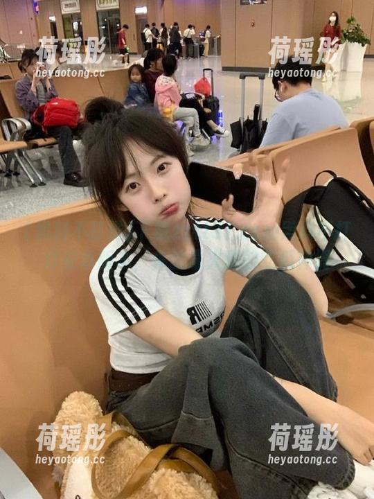 下载zztt31.ccm黑料不打烊安卓版本，体验最火爆的吃瓜神器