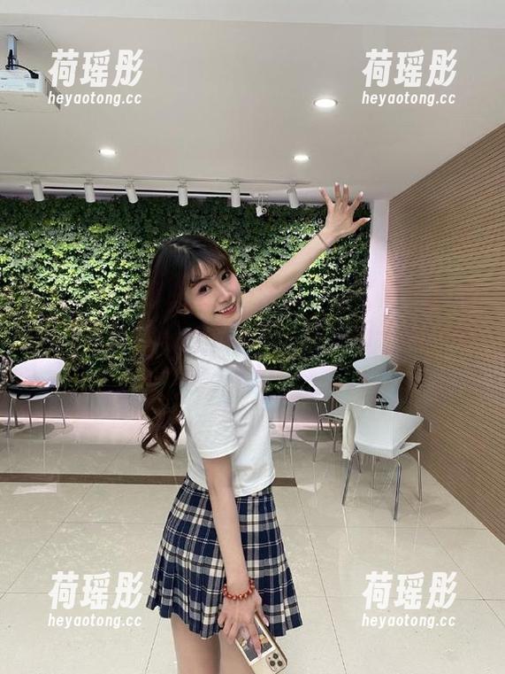 女生们注意了！《黑料正能量》首页的黑料不打烊，让我们一起吃瓜吧！