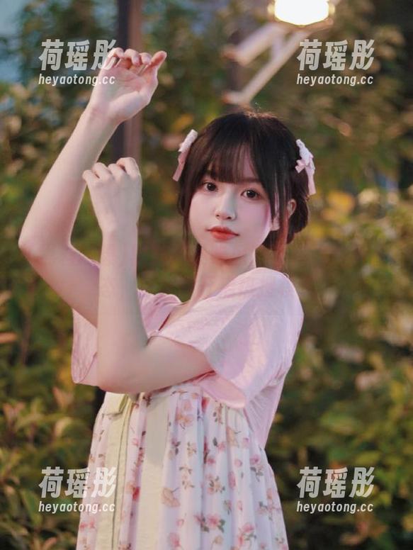 黑料网曝吃瓜明星校园最新动态，苹果版开启热搜模式